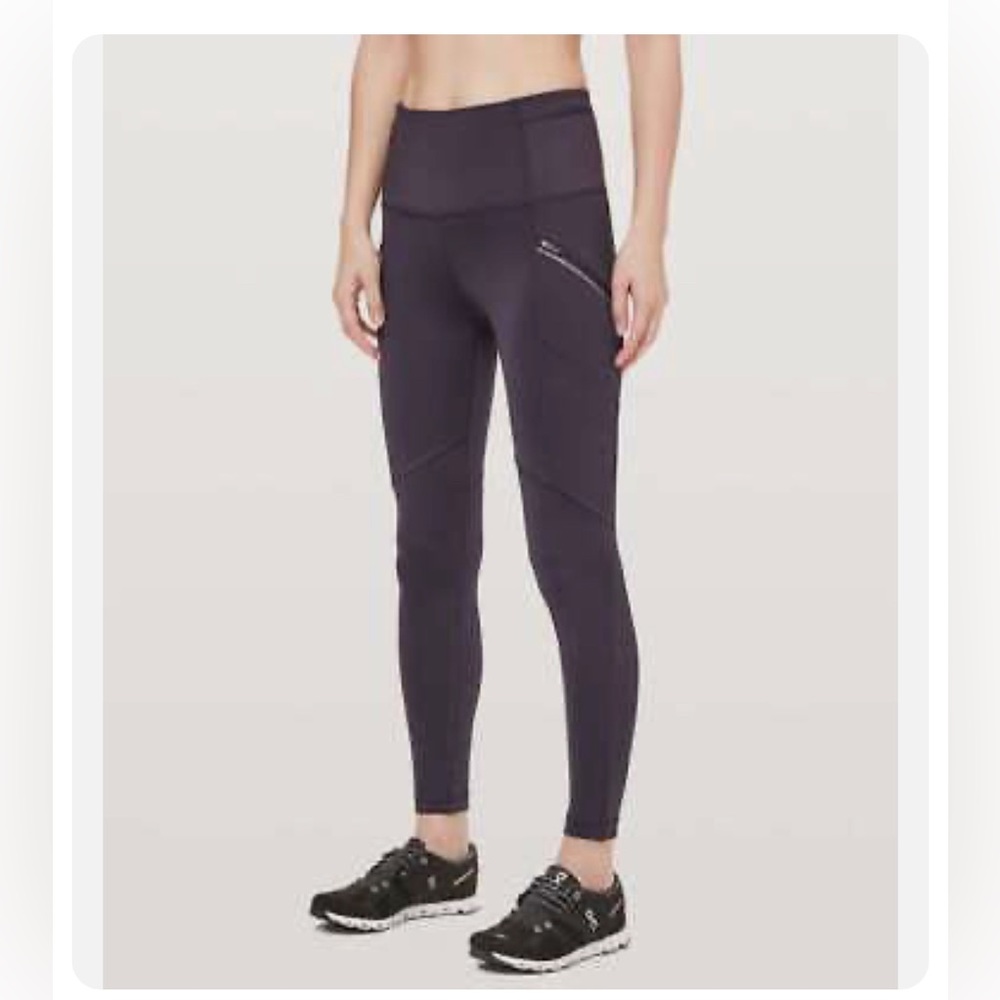 Lululemon Toasty Tech Tight II Cyber Leggings